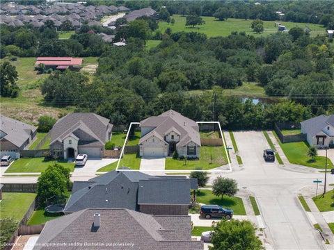 Tiny photo for 4106 Wallaceshire Avenue Ave, College Station, TX 77845 (MLS # 26009352)