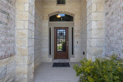 Tiny photo for 4106 Wallaceshire Avenue Ave, College Station, TX 77845 (MLS # 26009352)