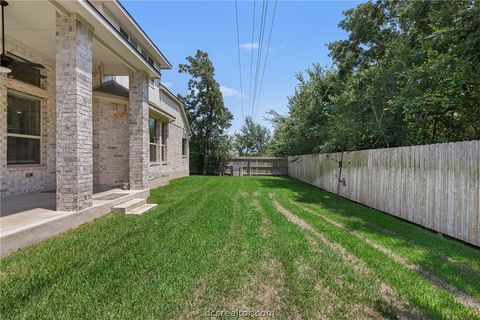 Tiny photo for 4106 Wallaceshire Avenue Ave, College Station, TX 77845 (MLS # 26009352)