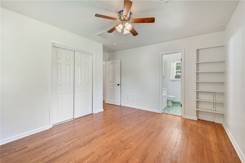 Tiny photo for 1915 Vinewood Drive, Bryan, TX 77802 (MLS # 26009020)