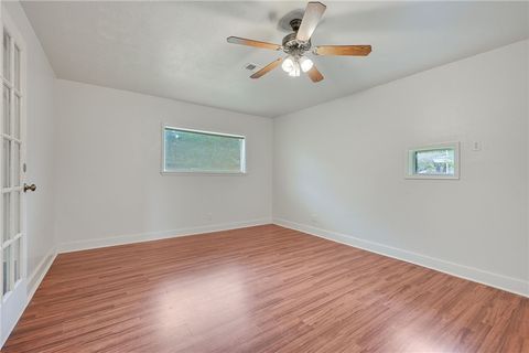 Tiny photo for 1915 Vinewood Drive, Bryan, TX 77802 (MLS # 26009020)