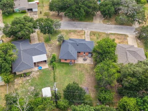 Tiny photo for 1915 Vinewood Drive, Bryan, TX 77802 (MLS # 26009020)