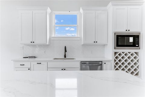 Tiny photo for 2102 Aleppo Court, Bryan, TX 77807 (MLS # 26001716)