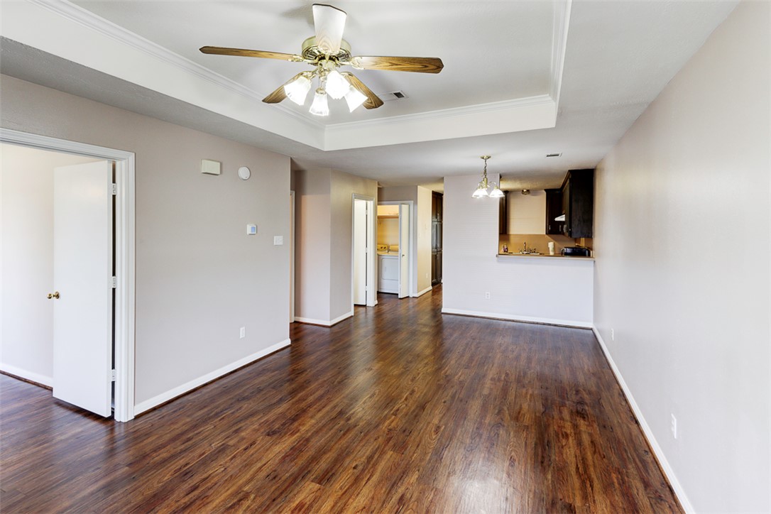 College Station, Texas 77840, United States, 3 Bedrooms Bedrooms, ,2 BathroomsBathrooms,Residential,Pending,180556