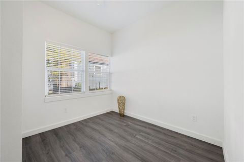 Tiny photo for 906 E Washington Avenue, Navasota, TX 77868 (MLS # 26003335)