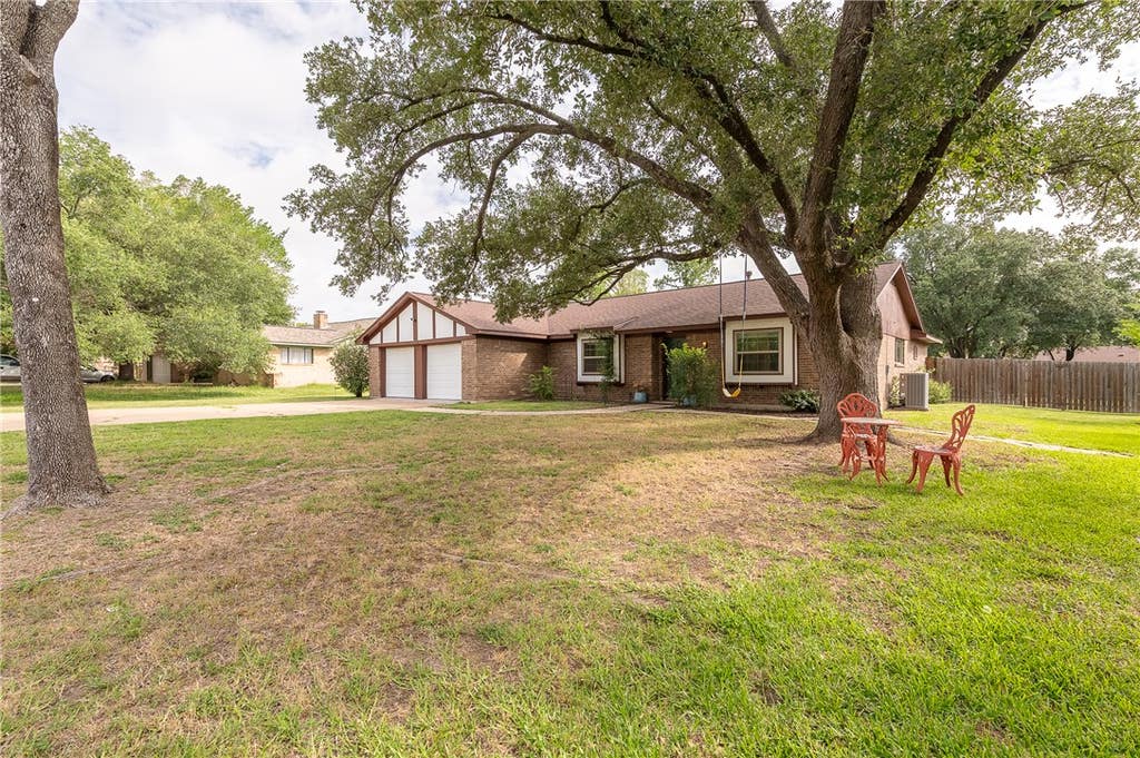 Photo of 1803 Southwood Drive, College Station, TX 77840 (MLS # 26008628)