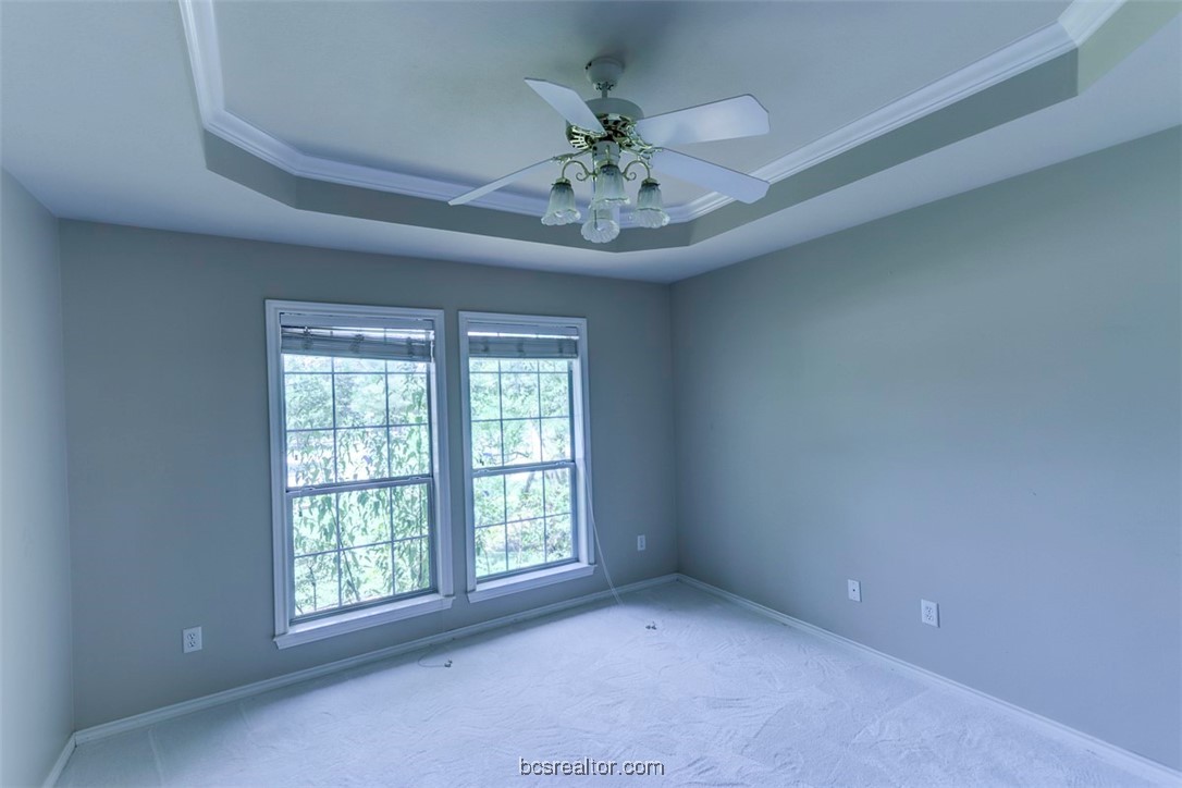 College Station, Texas 77845, United States, 4 Bedrooms Bedrooms, ,3 BathroomsBathrooms,Residential,Pending,47227