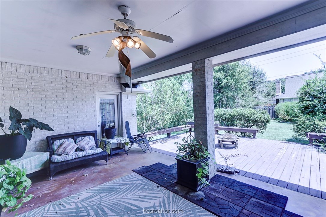 College Station, Texas 77845, United States, 4 Bedrooms Bedrooms, ,3 BathroomsBathrooms,Residential,Pending,47227