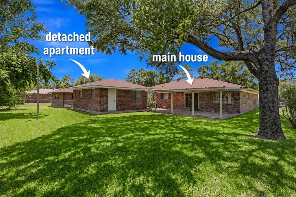 Photo of 3807 Kelli Lane, Bryan, TX 77802 (MLS # 26005931)
