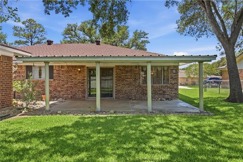 Tiny photo for 3807 Kelli Lane, Bryan, TX 77802 (MLS # 26005931)