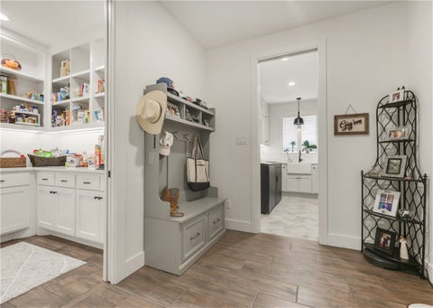 Tiny photo for 3901 Brownway Court, College Station, TX 77845 (MLS # 26007031)