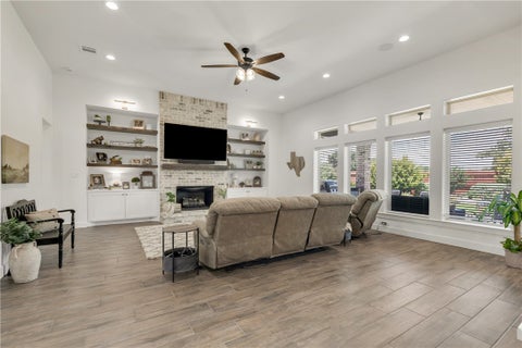 Tiny photo for 3901 Brownway Court, College Station, TX 77845 (MLS # 26007031)