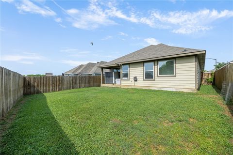 Tiny photo for 128 Dove Court, Navasota, TX 77868 (MLS # 26004104)