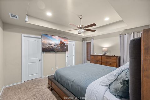 Tiny photo for 128 Dove Court, Navasota, TX 77868 (MLS # 26004104)