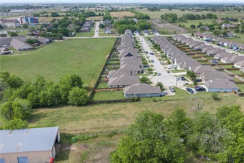 Tiny photo for 128 Dove Court, Navasota, TX 77868 (MLS # 26004104)