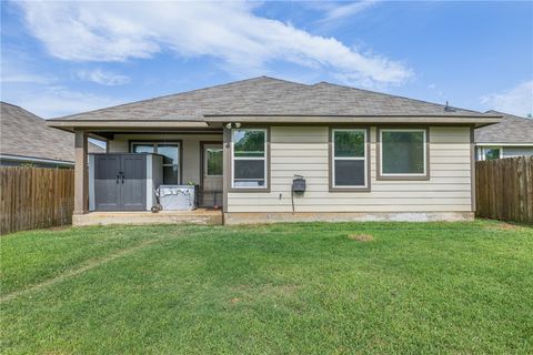 Tiny photo for 128 Dove Court, Navasota, TX 77868 (MLS # 26004104)