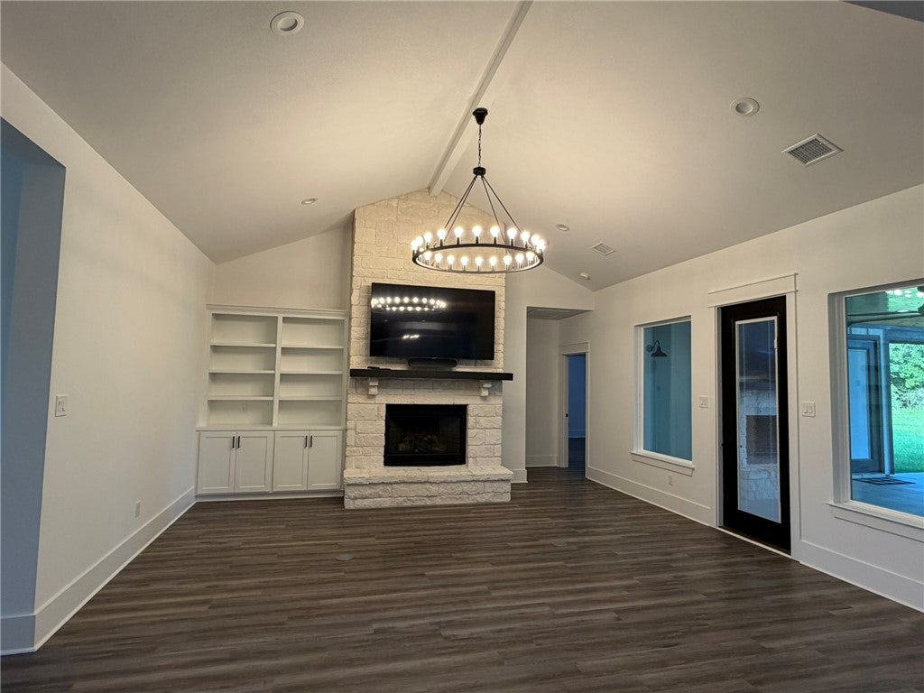 17401 Highway 21 W