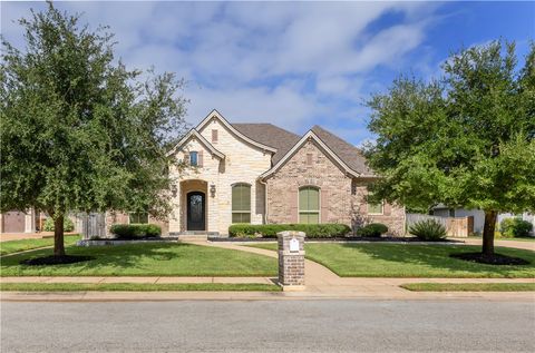 Photo of 5403 Crosswater Drive, College Station, TX 77845 (MLS # 25011380)