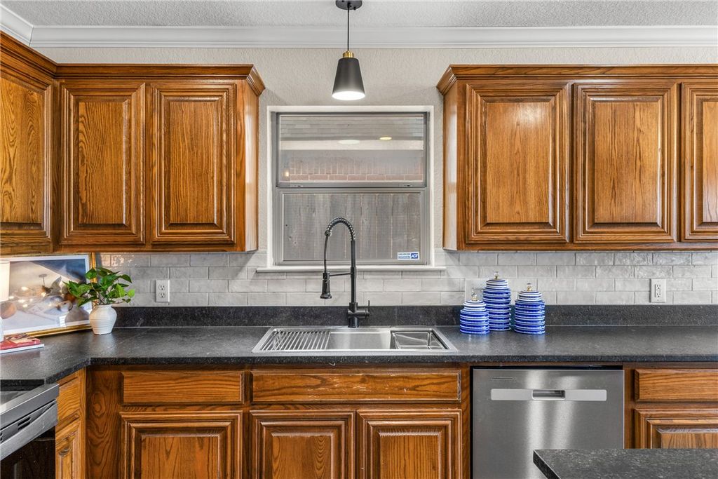 Photo of 4209 Belsay Ave, College Station, TX 77845 (MLS # 26000522)