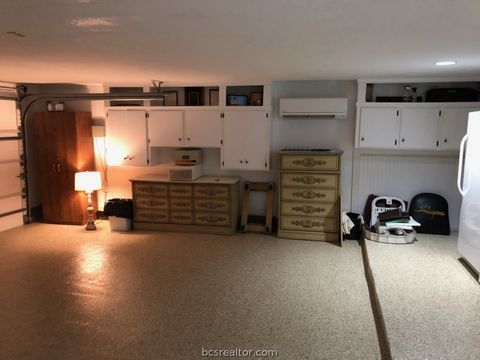 Tiny photo for 404 Hensel Avenue, Bryan, TX 77801 (MLS # 26005555)