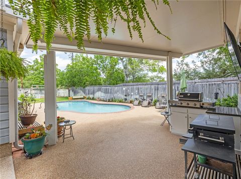 Tiny photo for 404 Hensel Avenue, Bryan, TX 77801 (MLS # 26005555)