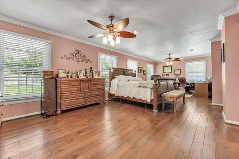 Tiny photo for 404 Hensel Avenue, Bryan, TX 77801 (MLS # 26005555)