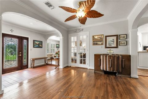 Tiny photo for 404 Hensel Avenue, Bryan, TX 77801 (MLS # 26005555)