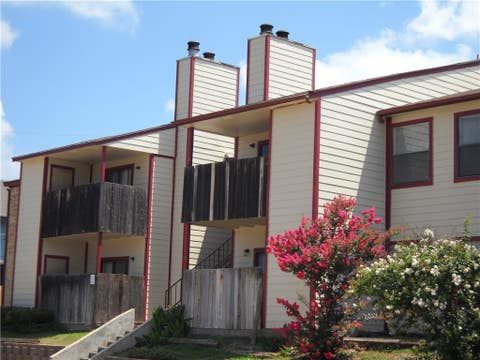 Photo of 1107 Verde Drive #20, Bryan, TX 77801 (MLS # 26010391)