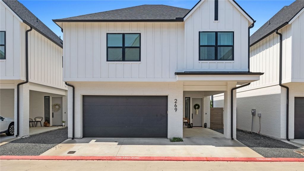 Photo of 269 Estates Circle, College Station, TX 77840 (MLS # 26001131)