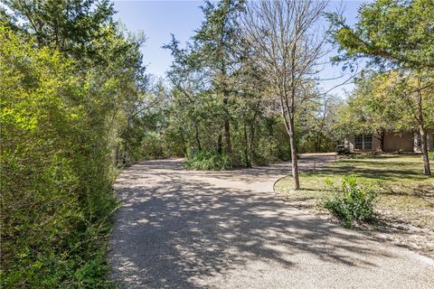 Tiny photo for 9618 Whispering Ridge Rdg, College Station, TX 77845 (MLS # 26003536)