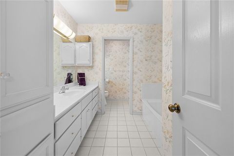 Tiny photo for 704 Bormann St St, Brenham, TX 77833 (MLS # 26002578)