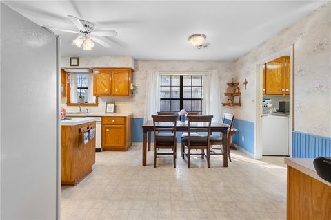 Tiny photo for 704 Bormann St St, Brenham, TX 77833 (MLS # 26002578)