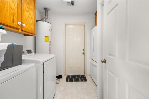 Tiny photo for 704 Bormann St St, Brenham, TX 77833 (MLS # 26002578)