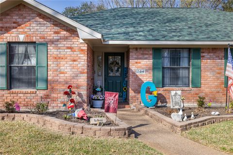 Tiny photo for 704 Bormann St St, Brenham, TX 77833 (MLS # 26002578)