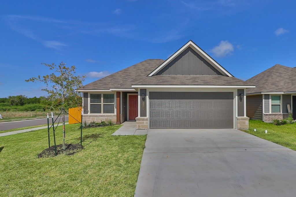 Photo of 2871 Messenger Way, Bryan, TX 77803 (MLS # 26006142)