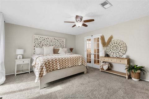 Tiny photo for 3814 Holly Drive, Bryan, TX 77802 (MLS # 26000818)