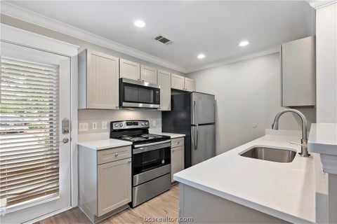 Tiny photo for 1725 Harvey Mitchell Parkway S #1112, College Station, TX 77840 (MLS # 26011163)