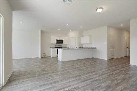 Tiny photo for 5517 Fox Bluff Drive, Bryan, TX 77807 (MLS # 26012044)