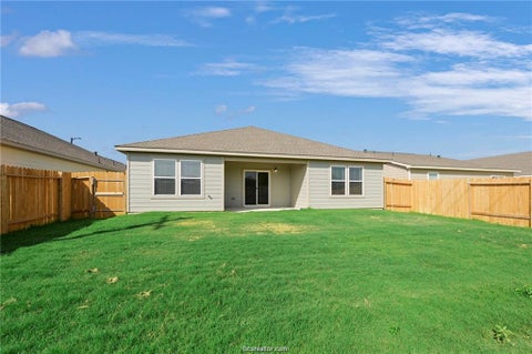 Tiny photo for 5517 Fox Bluff Drive, Bryan, TX 77807 (MLS # 26012044)