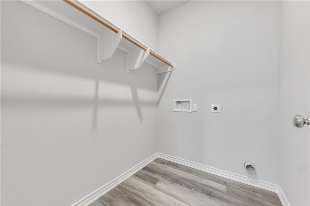 Bryan, Texas 77801, United States, 4 Bedrooms Bedrooms, ,3 BathroomsBathrooms,Residential,Active,174127