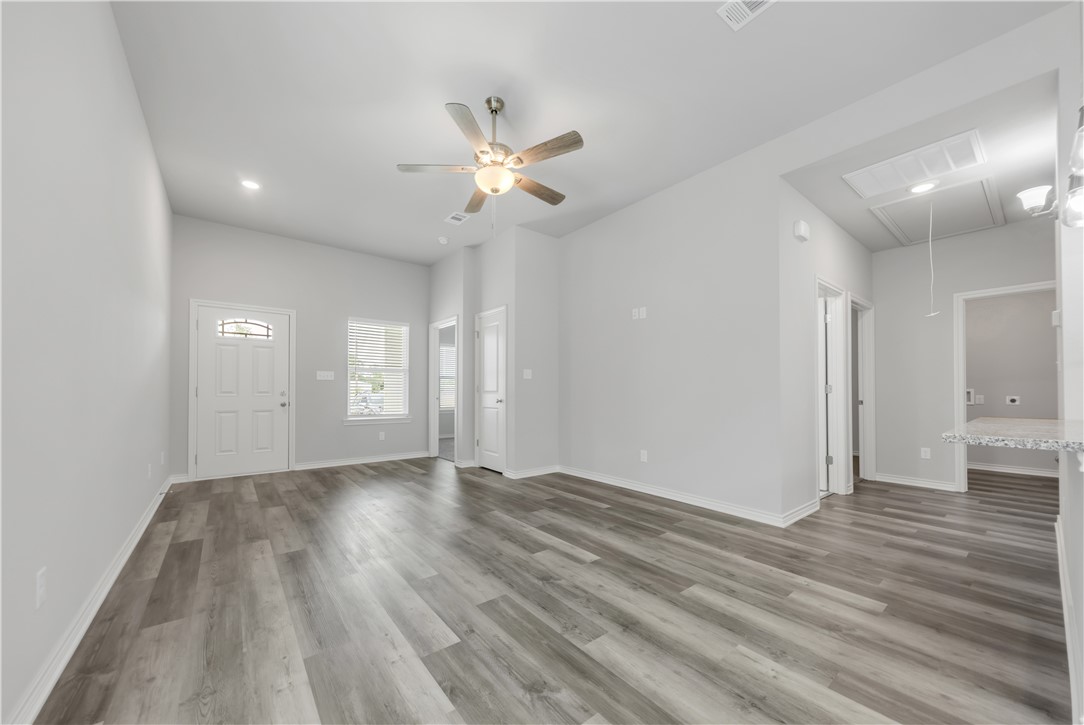 Bryan, Texas 77801, United States, 4 Bedrooms Bedrooms, ,3 BathroomsBathrooms,Residential,Active,174127