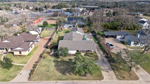 Tiny photo for 507 Crescent Drive, Bryan, TX 77801 (MLS # 25013324)