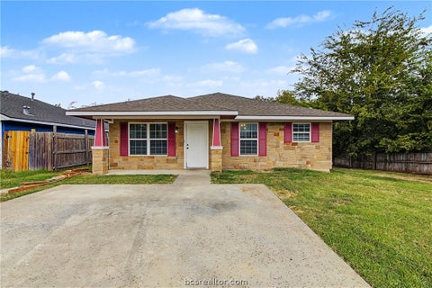 Photo of 855 Denise Drive, Bryan, TX 77803 (MLS # 26012854)