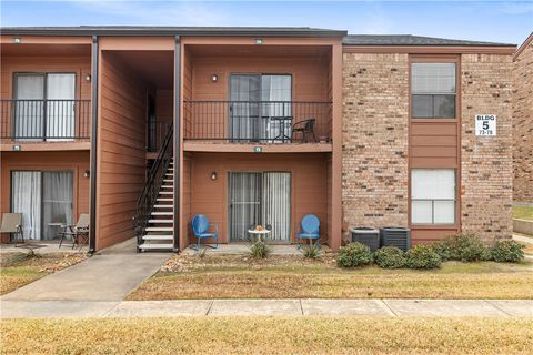 Photo of 904 University Oaks Boulevard #73, College Station, TX 77840 (MLS # 26002749)
