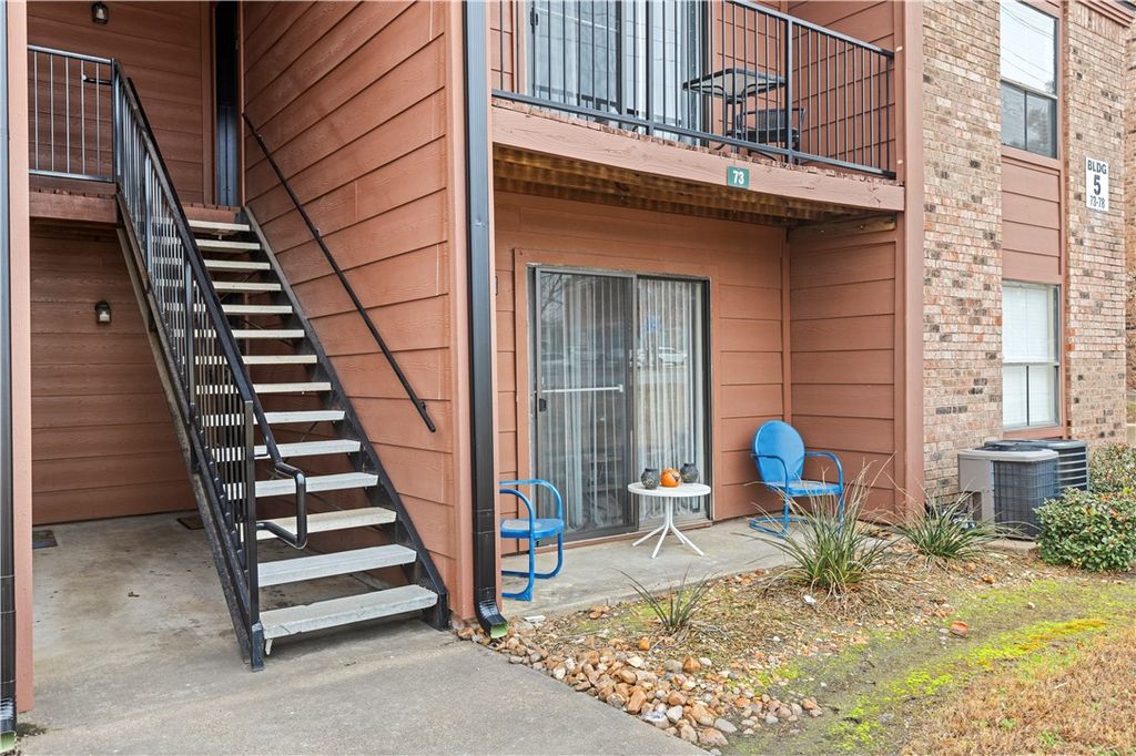 Photo of 904 University Oaks Boulevard #73, College Station, TX 77840 (MLS # 26002749)