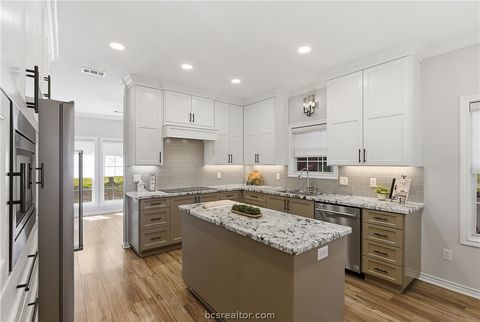 Tiny photo for 1405 Harpers Ferry Road, College Station, TX 77845 (MLS # 26002569)