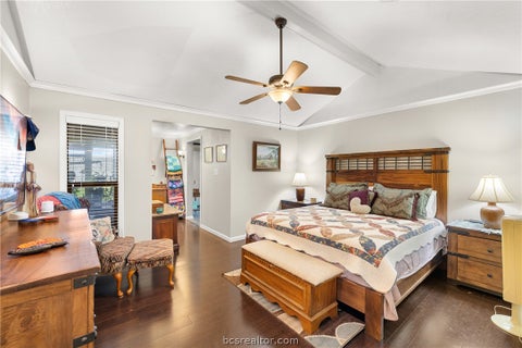 Tiny photo for 9625 E OSR, Hearne, TX 77859 (MLS # 26011141)