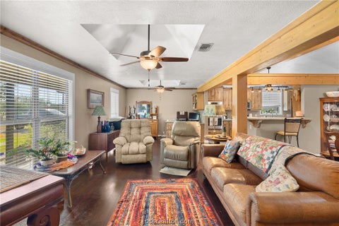 Tiny photo for 9625 E OSR, Hearne, TX 77859 (MLS # 26011141)