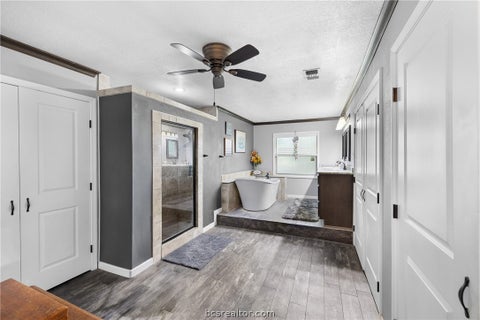 Tiny photo for 9625 E OSR, Hearne, TX 77859 (MLS # 26011141)