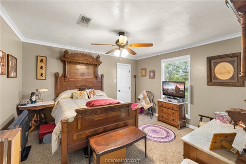 Tiny photo for 9625 E OSR, Hearne, TX 77859 (MLS # 26011141)